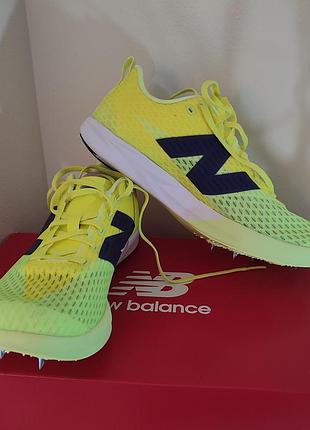 Шиповки new balance fuelcell flite-d distance, лимонные, eu 40.5 — новые