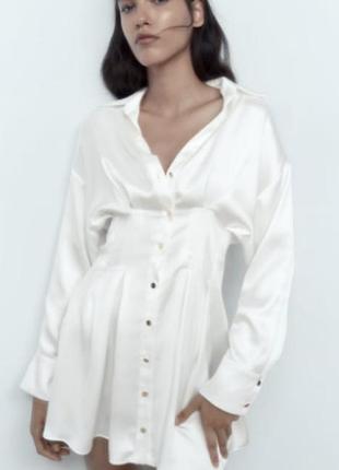 Атласна сукня zara