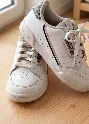 Кроссовки для девочки adidas
