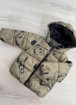 Курточка hm