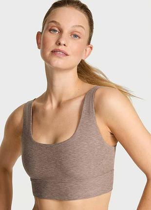 Спортивный топ victoria's secret vsx