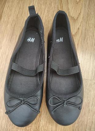 Чорні балетки для дівчинки 30 розмір h&m