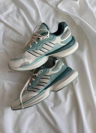 Кросівки adidas