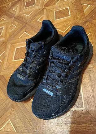 Кроссовки adidas,37-37.5p