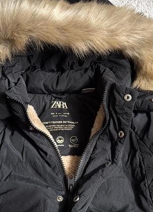 Зимова курточка zara (50% пірʼя, 50% пуху)
