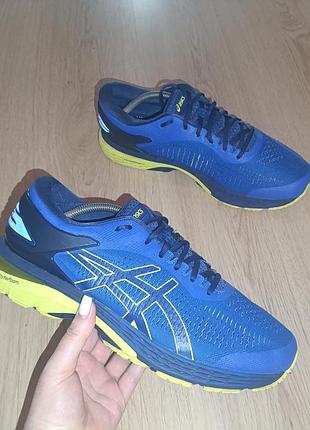 Бігові кросівки asics gel-kayano 25