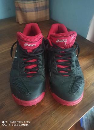 Кросівки підліткові , asics , червоно чорні , розм. 36 , устілка 22.5 , шкіра , замінник , сітка , осінь , вісна
