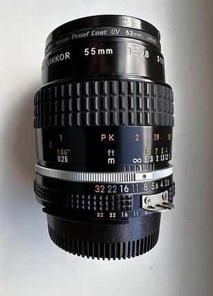 Об'єктив nikon 55mm f/2.8 micro-nikkor ai-s
