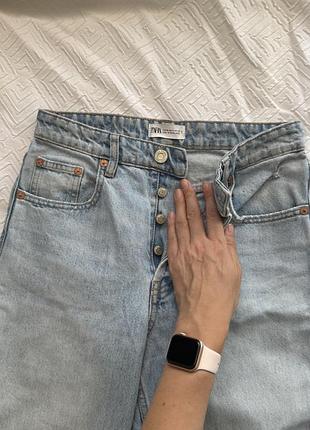 Світло блакитні жіночі джинси від zara 36 розмір