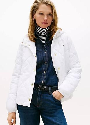Женская белая стеганая куртка Tommy hilfiger с капюшоном