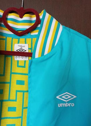 Бомбер, ветровка umbro