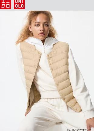 Жилет puffertech compact uniqlo