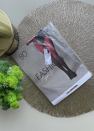 Червоні капронові колготи від італійського бренду calzedonia