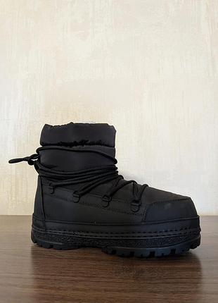 Взуття жіноче oysho