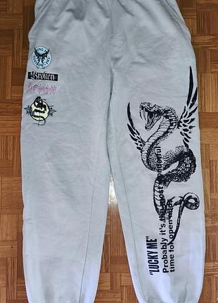 Спортивні штани, bershka