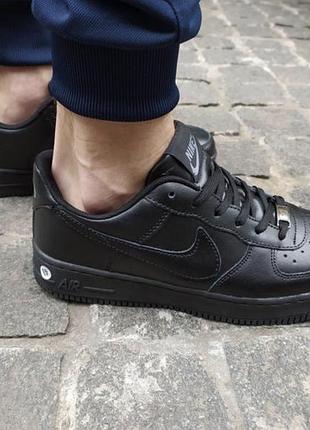 Р. 41-46 кроссовки новые nike air force 1 triple black — легендарная классика