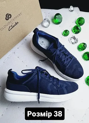 Clarks оригінал темно-сині невагомі кросівки з устілкою з пам'ятю