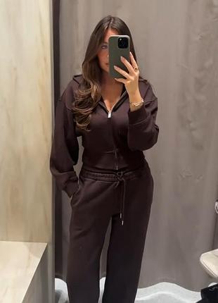 Коричневий шоколадний костюм від zara зі штанами палаццо і кофтинкою на блискавці / спортивный костюм шоколадный коричневый со штанами палацо зипкой