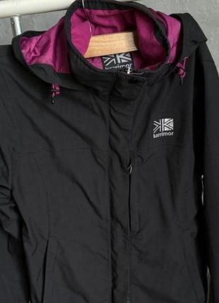 Женская куртка ветровка karrimor.