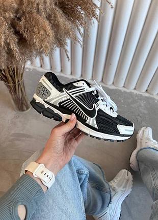 Женские кроссовки niке vоммеро 5 bиасk grey / Найк вумэро 5 черных серых 36 37 38 39 40