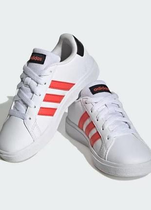 Підліткові кеди демісезонні adidas grand court 2.0  38.5 білі
