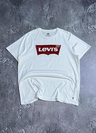 Футболка levi's 2xl розмір оригінал біла з логотипом чоловіча