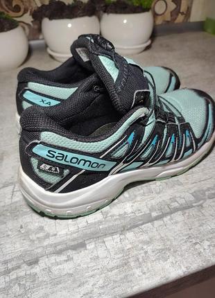 Salomon xa pro 3d cswp у бірюзово-чорному кольорі.