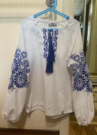 Продам вишиванку в ідеальному стані