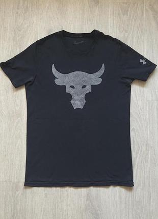 Under armour project rock brahma bull футболка