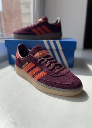 Продам жіночі кросівки аdidas handball spezial
