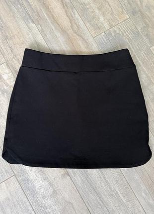 Чорна спідниця zara, розмір s