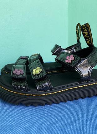 Босоніжки dr. martens klaire j