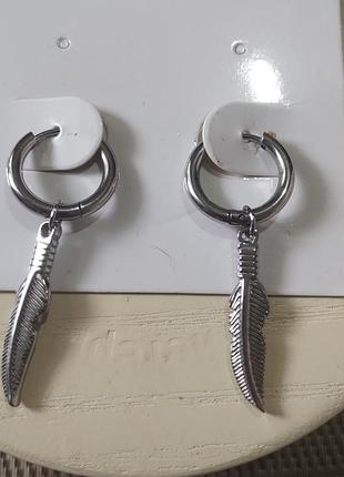 Красивые серьги