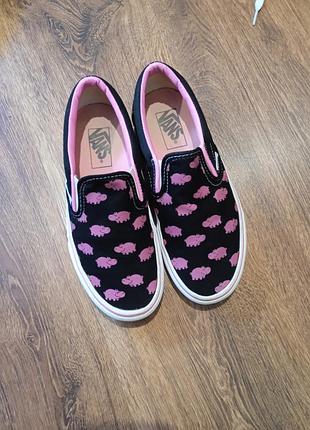 Продам женские кеды бренда vans