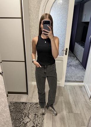 Прямі джинси bershka