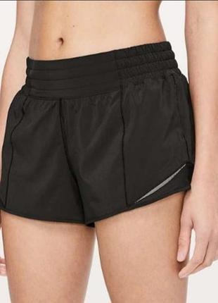 Шорти lululemon