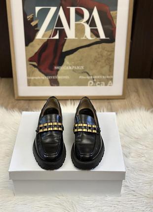 Женские лоферы на массивной подошве zara