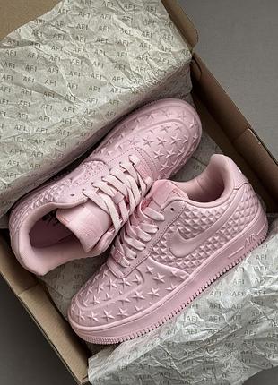 Розовые женские кроссовки nike air force 1 low independence day pink х эйр форс 39