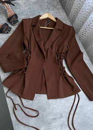 Жіночий блейзер/жакет зі шнурівкою shein