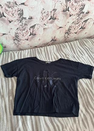 Укорочена, з широким горлом футболка жіноча, calvin klein jeans