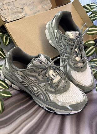 Кросівки asics gel-nyc rgd grey 45 28,5см nike air style