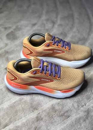 Брендові оригінальні бігові кросівки brooks, жіночі кросівки для бігу розмір 41