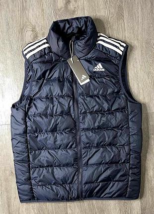 Оригінал 100% пуховий жилет adidas essentials light down vest(розмір м).
