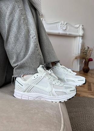 Женские кроссовки niке vоммеро 5 white / найк вумэро 5 белые 36 37 38 39 40