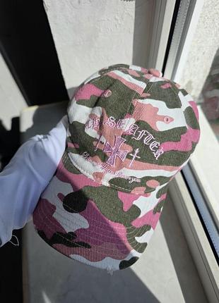 Кепка pink chrome hearts 5