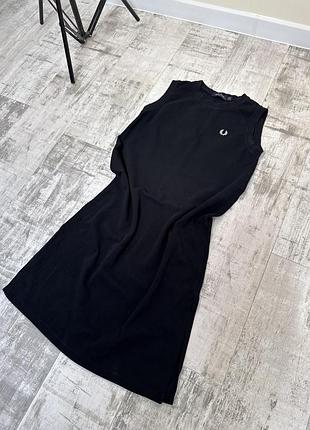 Сукня fred perry поло чорна, бавовна, розмір m