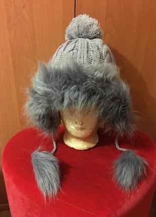 Теплая зимняя шапка вязаная с искусственным мехом ушанка с помпоном1 фото