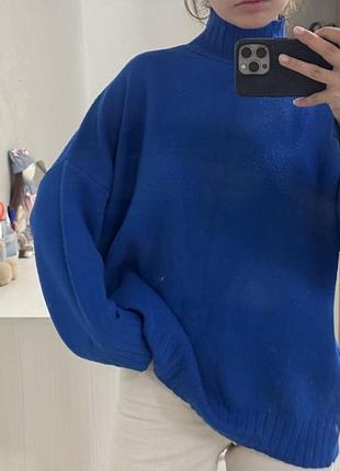 Синій светр oversize