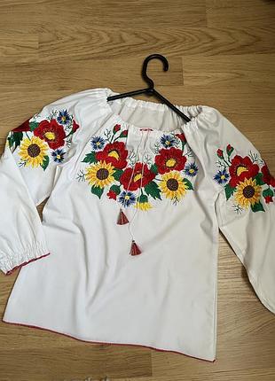 Вишиванка на дівчинку в новому стані