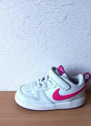 Шкіряні кросівки nike 25 р. устілка 15,5 см.